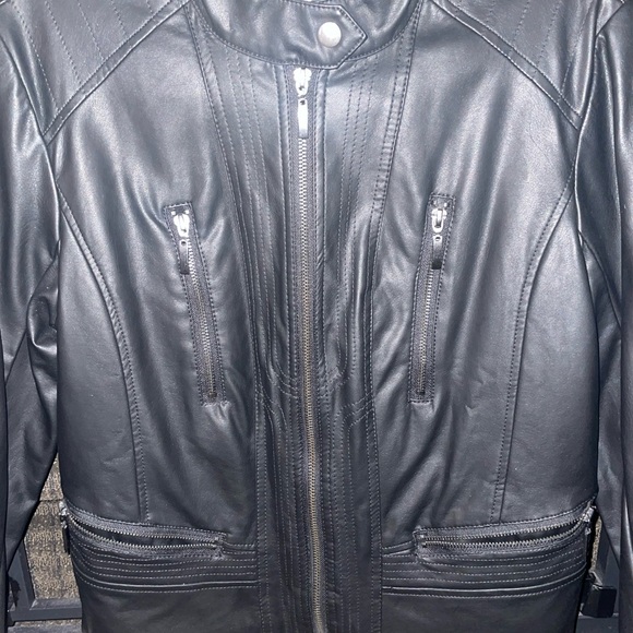 Black Leather jacket Lightweight, never worn, fake leather, silk inside - Picture 5 of 5